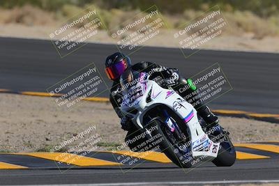 media/Oct-08-2022-SoCal Trackdays (Sat) [[1fc3beec89]]/Turn 10 (945am)/